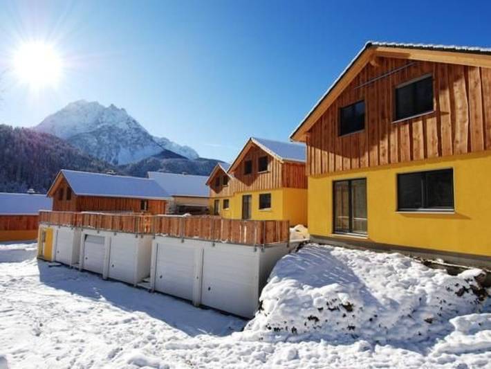 Resort per 8 persone, con Terrazza e Giardino nonché Panorama in Svizzera