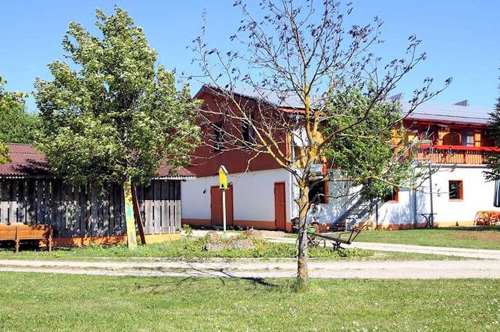 Camping für 3 Personen, mit Balkon und Garten in Bayern - 3