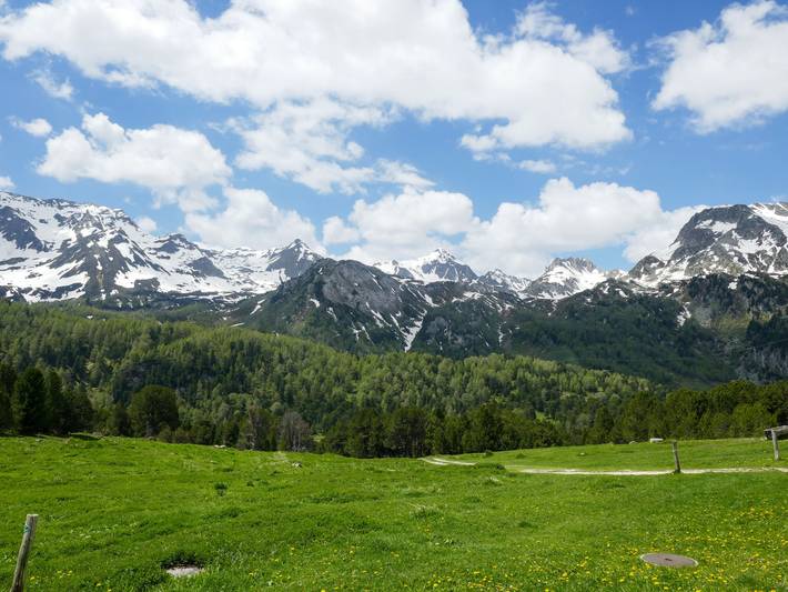 Rustico Edel in Blenio, Lepontinische Alpen