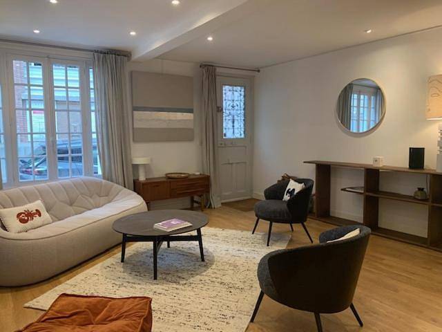 Four-Bedroom House in Trouville-sur-Mer, Région de Lisieux