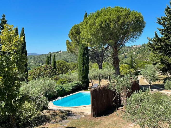 Maison de vacances pour 8 personnes, avec jardin à Gordes
