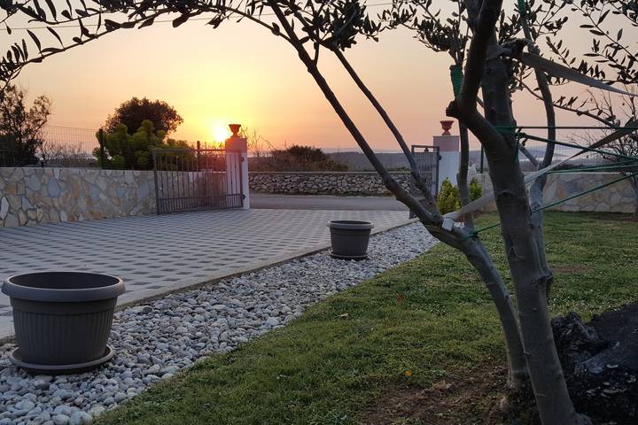 Ferienwohnung für 5 Personen, mit Balkon/Terrasse in Vrsi