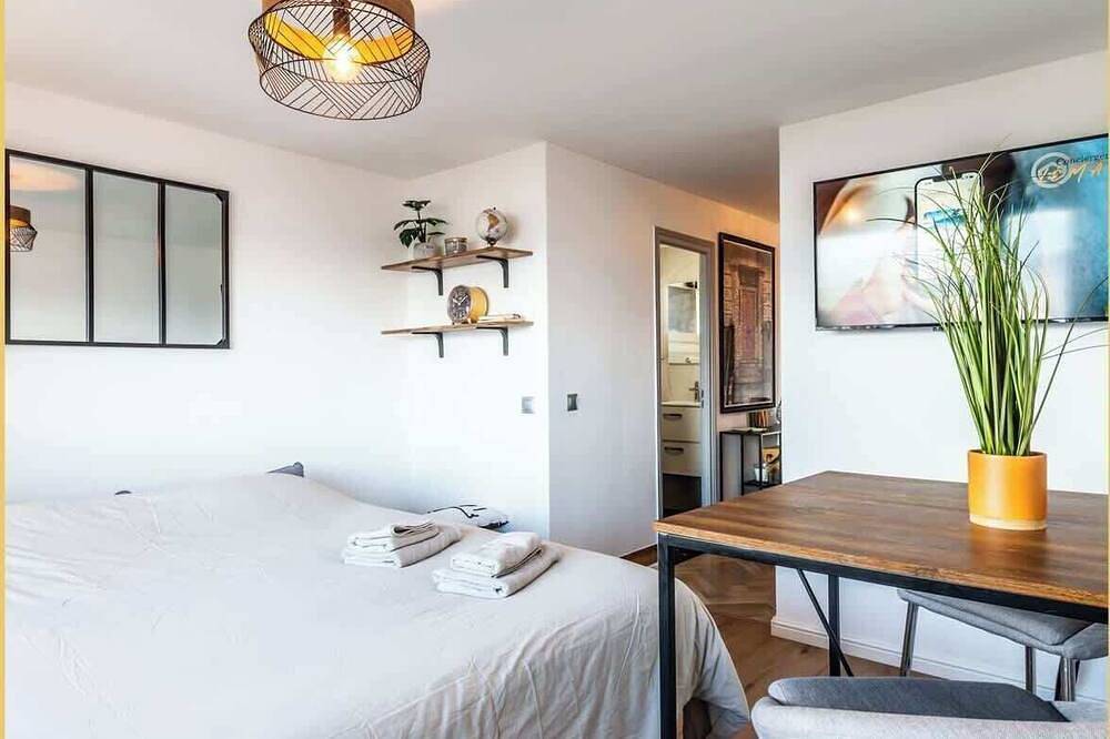 Entire apartment, Chez Norah / Annemasse in Annemasse, Saint-Julien-en-Genevois region