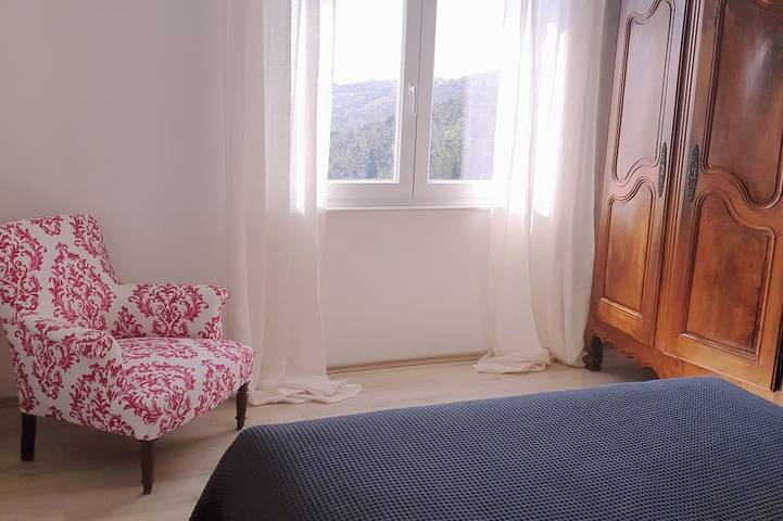 Location de vacances pour 6 personnes, avec balcon et jardin dans Mošćenice - 2