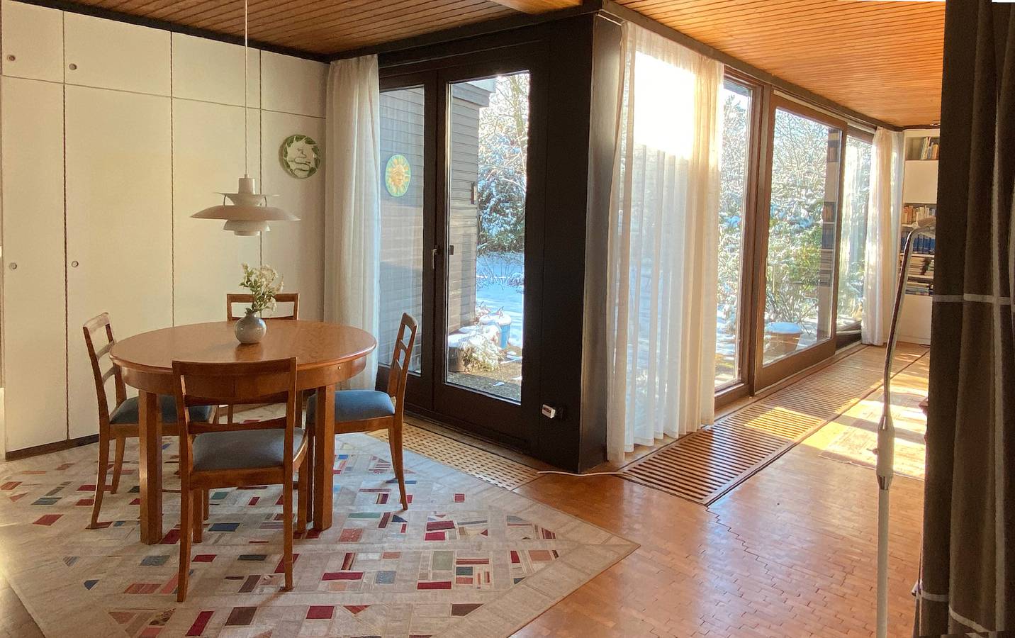 128 m²/4 hab.: soleado bungalow acogedor con jardín in Wabe-Schunter-Beberbach, Brunswick