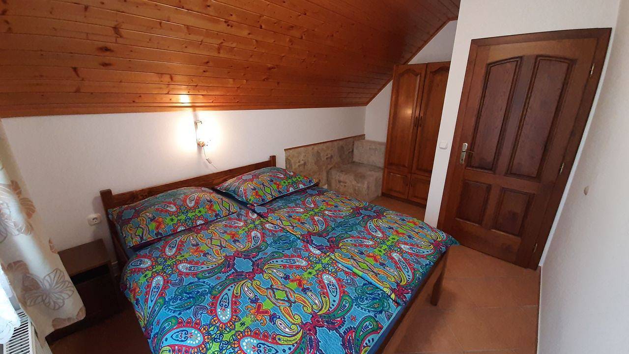 Ganze Ferienwohnung, Ferienwohnung für 4 Personen (40 m²) in Balatonlelle in Balatonlelle, Plattensee Südufer