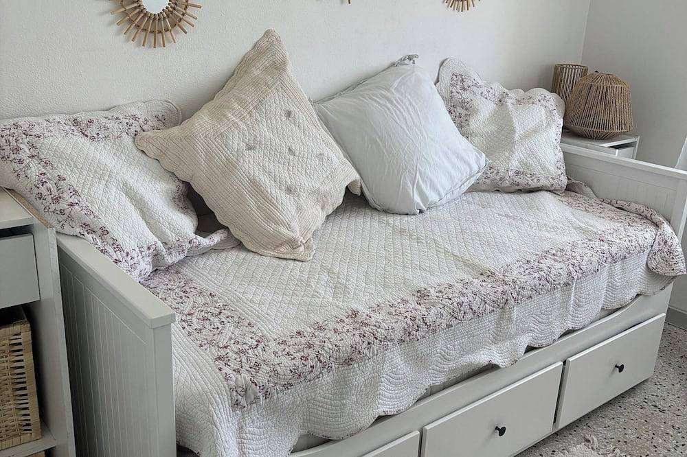 Bella Suare Maison Rez de jardin T3 in Calenzana, Calvi region