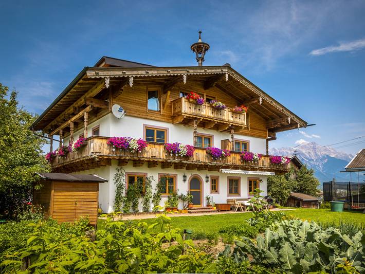 Ferienwohnung für 4 Personen, mit Balkon und Garten sowie Ausblick - 1