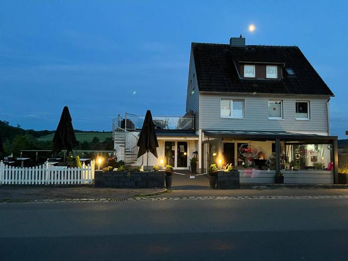Ferienwohnung, mit Terrasse und Ausblick in Einbeck - 2