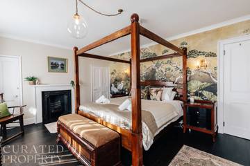 Location de vacances pour 14 personnes, avec jardin, animaux acceptés à Bath