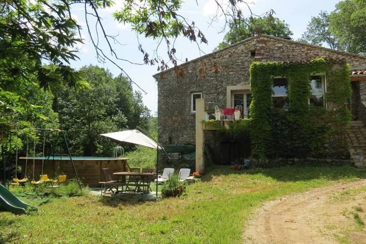 Gîte pour 6 personnes, avec jardin et piscine à Saint-Bauzille-de-Putois