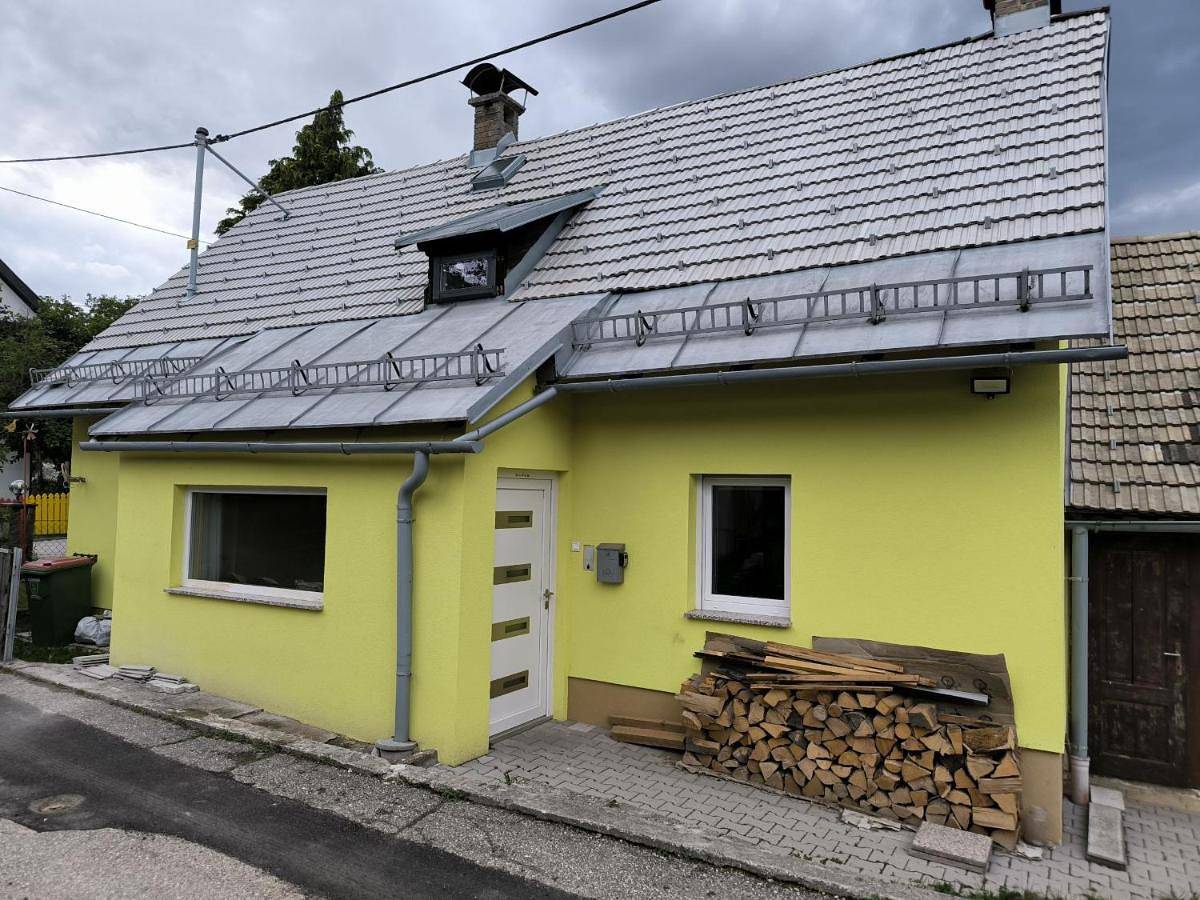 Nice small house in beautiful Carinthia in Karawanken und Bachergebirge, Feistritz im Rosental