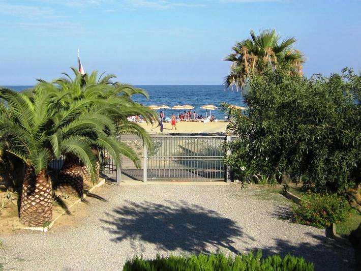 Appartamento per 5 persone, con Terrazza e Giardino nonché Panorama a Marina di Sibari