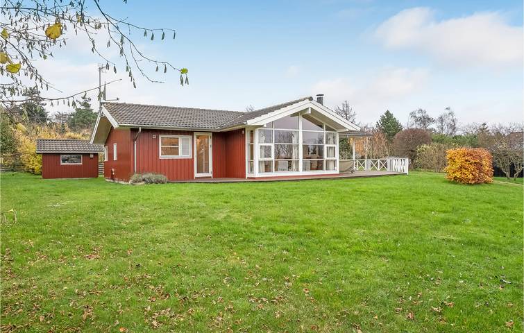 Ferienhaus für 6 Personen, mit Terrasse und Whirlpool