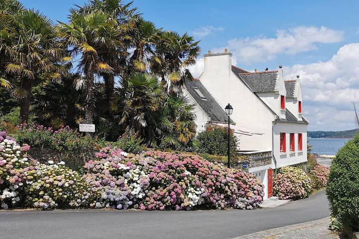 Location de vacances pour 10 personnes, avec jardin à Landévennec - 4