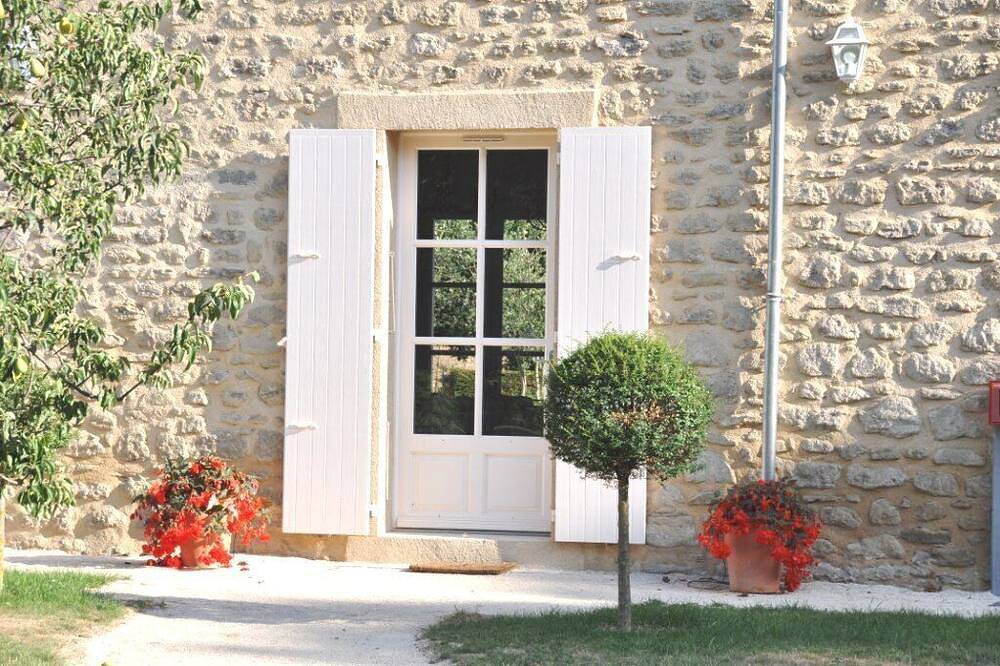 Le Four à Pain, charming  & elegant holiday home, 10 p., at gates of Provence in Divajeu, Die region