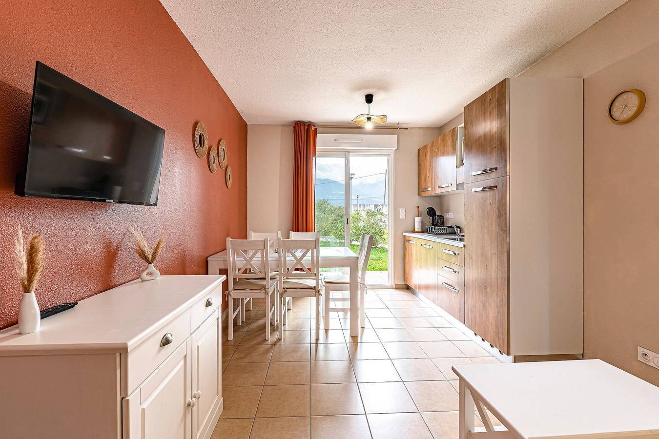 Appartamento intero, Appartamento vacanze per 6 persone con terrazza in Oletta, Calvi e dintorni