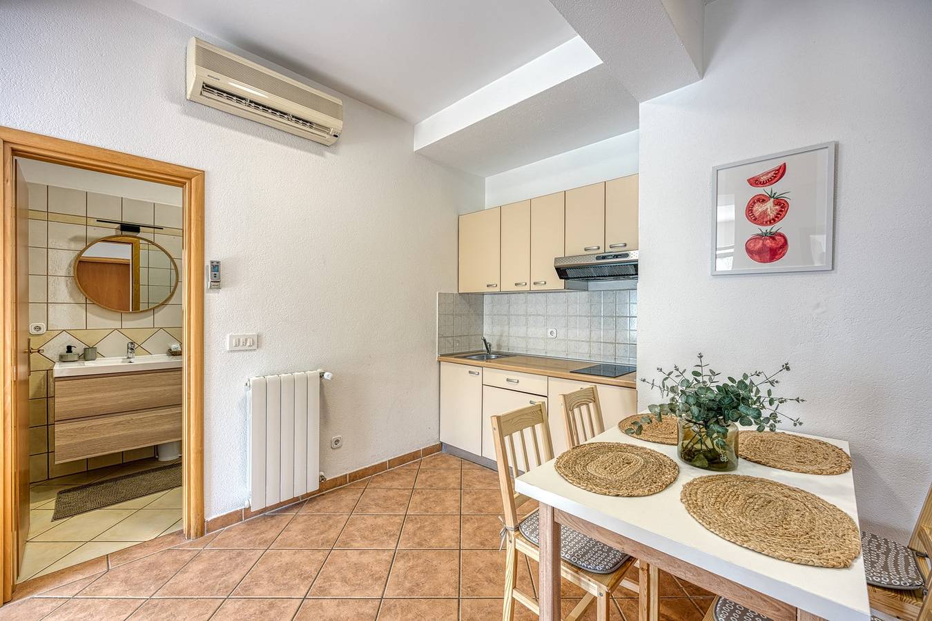 Ganze Wohnung, Two-Bedroom Giardino with Terrace in Poreč, Grad Poreč
