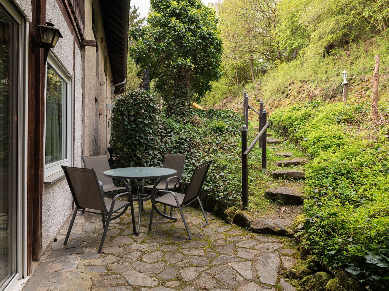 Ganze Wohnung, Eifelnatur (Haus 2) in Immerath, Vulkaneifel