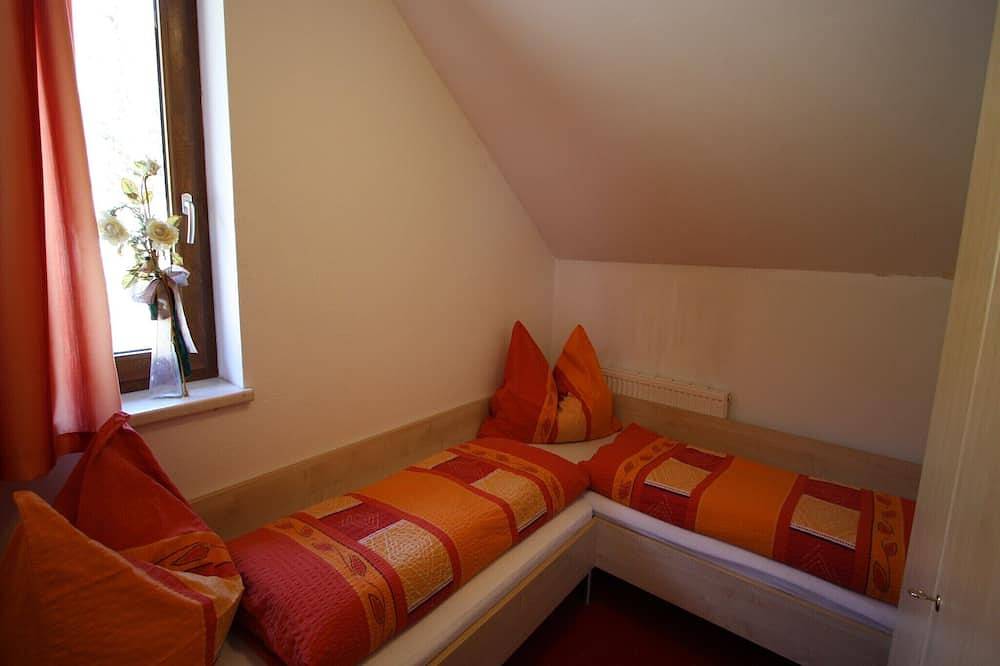 Ganze Wohnung, Wohnung in Lungau nahe Skibus und Wald in Sankt Michael im Lungau, Bundesland Salzburg