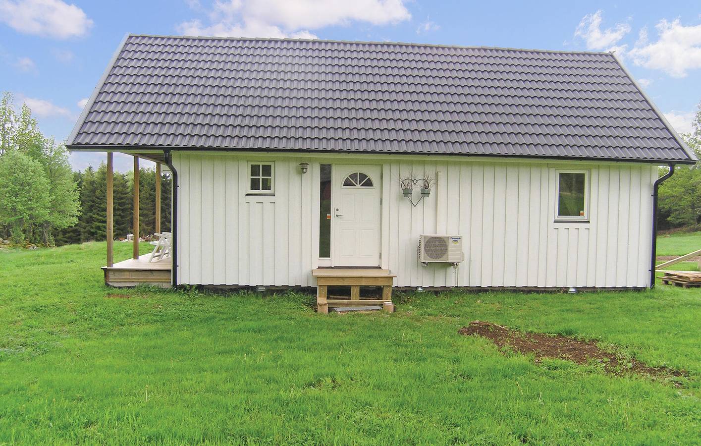 Hus för 4 Personer med terass in Skyarp, Västergötland