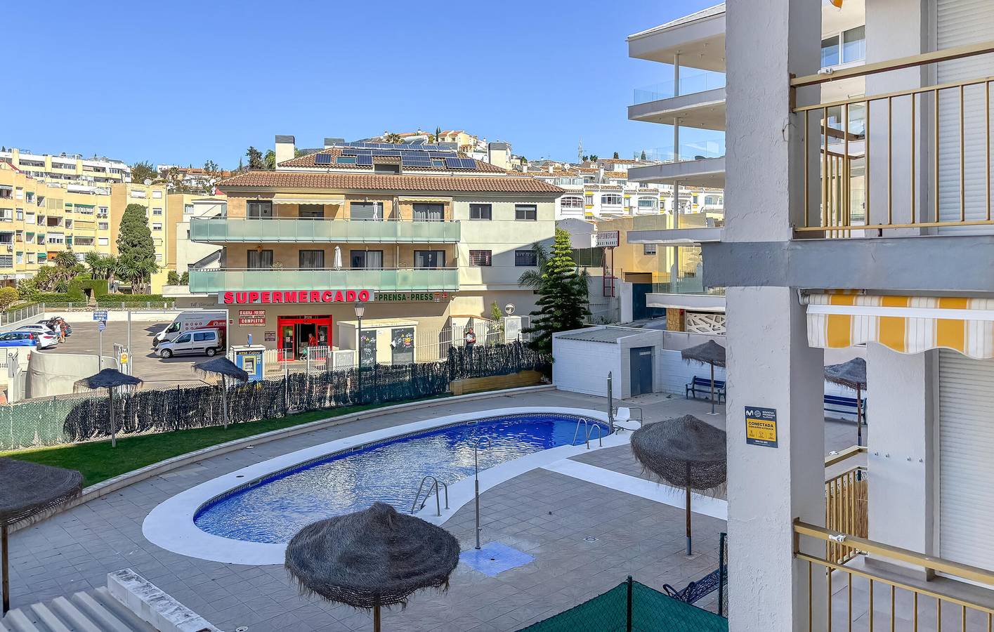 Ganze Ferienwohnung, WiFi-Rückzug am Pool in der Nähe von Playa de Torreblanca in Torreblanca (Fuengirola), Fuengirola