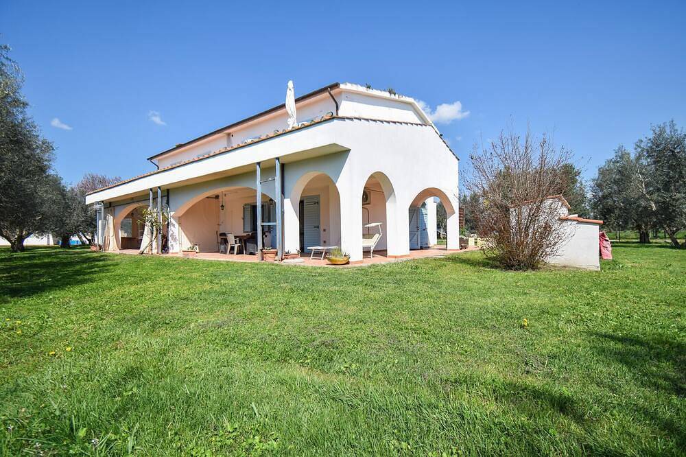 Ganze Wohnung, Amazing apartment in Pescia Romana with Wifi in Montalto di Castro, Viterbo Provinz
