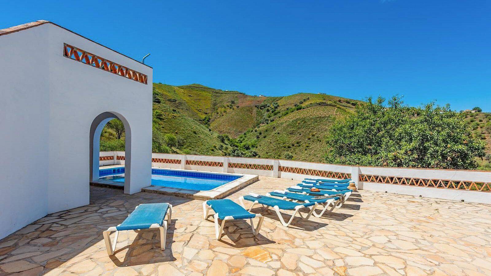 Poniente Almáchar by Ruralidays in El Borge, Málaga Provinz