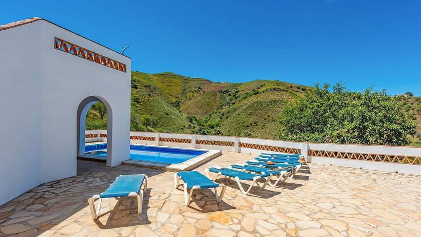 Casa rural para 12 personas, con balcón/terraza en El Borge - 2