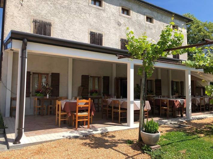 Location de vacances pour 3 personnes, avec jardin ainsi que terrasse et vue, animaux acceptés à Follina - 3