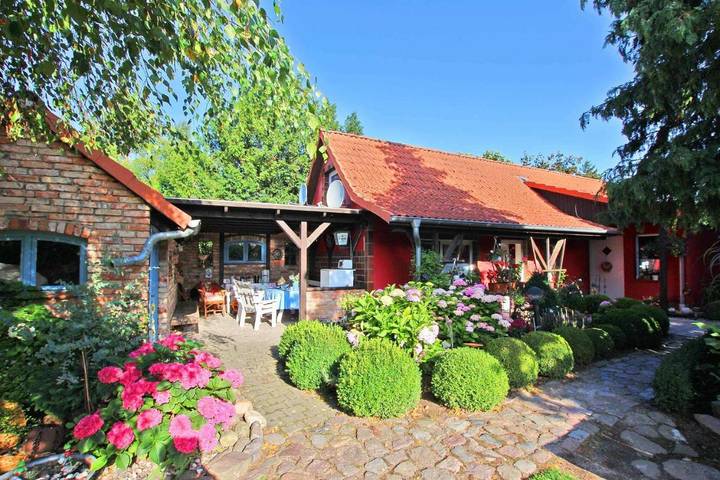 Ferienwohnung für 2 Personen, mit Garten in Meesiger