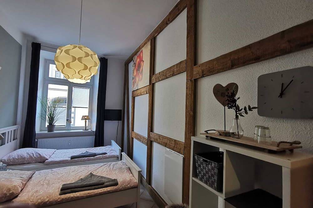 Ganze Wohnung, Kajüte 1, Altstadt, Hochparterre Frankenstr. 50 - Gohr- Ferienwohnungen in Ozeaneum Stralsund, Stralsund