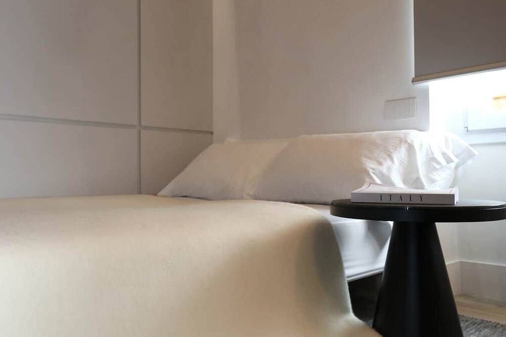 Appartamento intero, Gioiello nascosto: studio Garibaldi, perfetto per le coppie in Terranoa/Olbia, Olbia