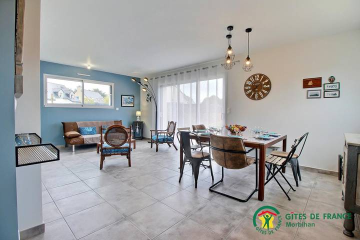Gîte pour 4 personnes, avec Terrasse et Jardin dans Plage de Beg Lann - 2