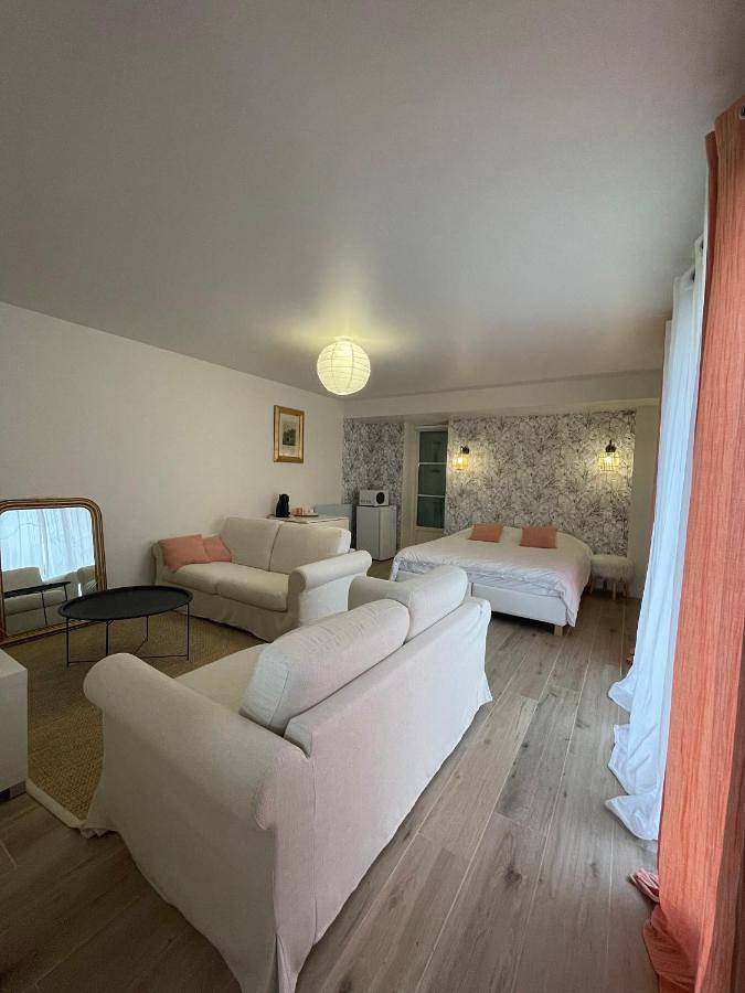 Appartement de vacances pour 2 personnes, avec terrasse ainsi que vue et jardin