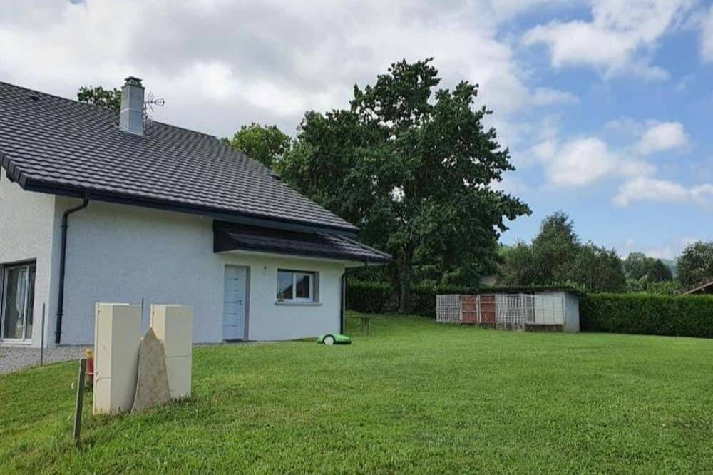 Appartement entier, Appartement au calme in Bons-en-Chablais, Région de Thonon-les-Bains