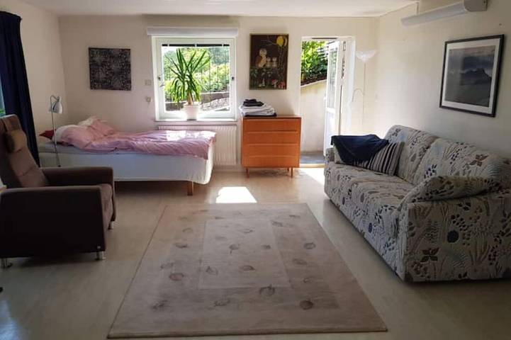 Ferienwohnung für 2 Personen, mit Terrasse und Garten - 1