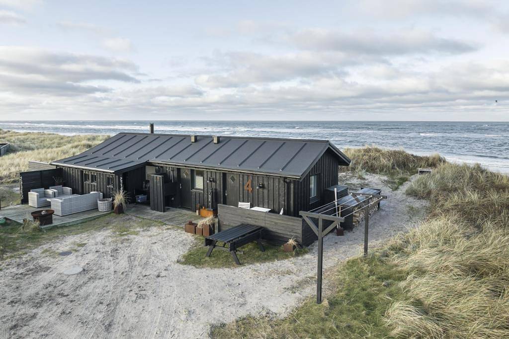 Moderne Ferienhaus am Strand – nur 30 Meter bis zur Wasserkante in lønstrup, Hjørring und Umgebung