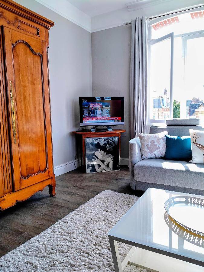 Gîte pour 4 personnes, avec vue dans Grand Casino de Cabourg - 3