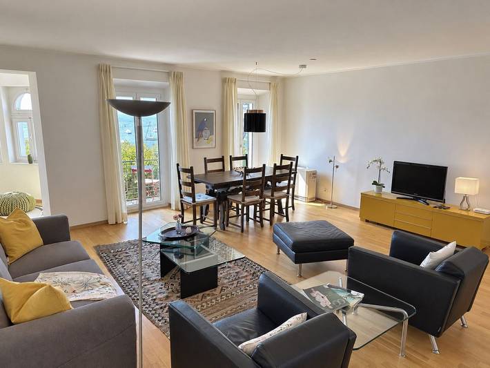 Entire apartment, Charming tower-like duplex apartment directly on the lake promenade of Ascona in Ascona, Ticino Alps and Verbano