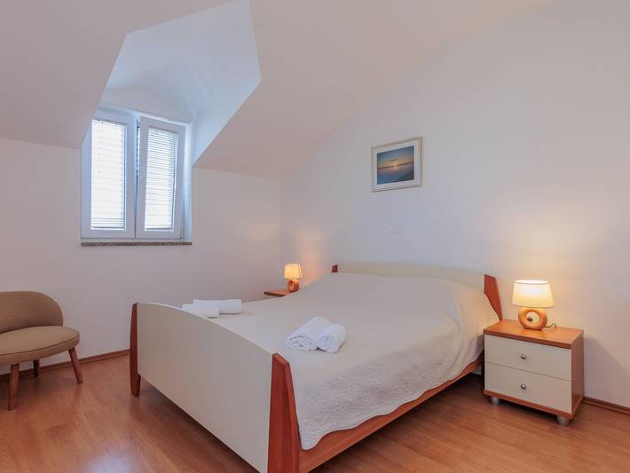 Ferienwohnung für 3 Personen, mit Balkon und Garten in Privlaka - 4