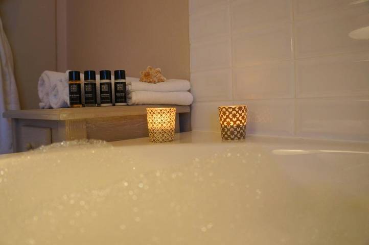 Chambre d’hôte pour 2 personnes, avec jacuzzi et jardin ainsi que terrasse et sauna à Oostende - 3