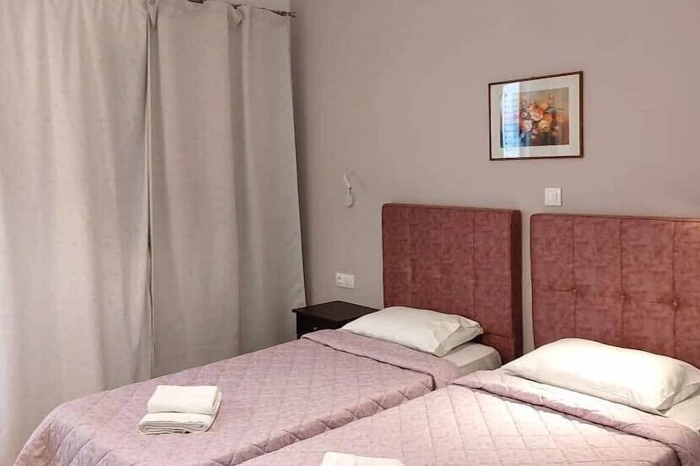 Zimmer mit tollem Meerblick 20 Meter vom Strand entfernt in Paleokastritsa, Korfu