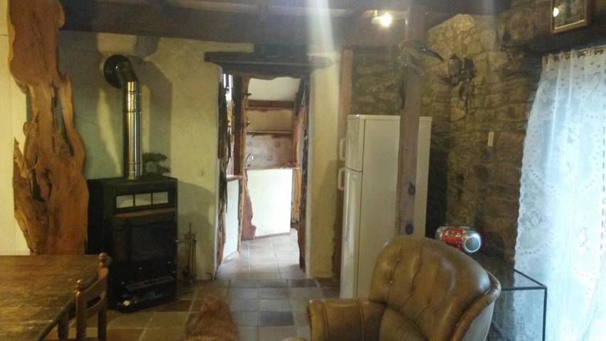 Location de vacances pour 2 personnes, avec terrasse et jardin à Commana - 3