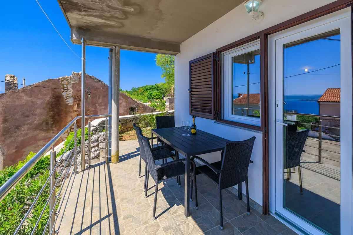 Ganze Ferienwohnung, Ferienwohnung mit Klimaanlage und Balkon in Crikvenica, Primorje-Gorski Kotar