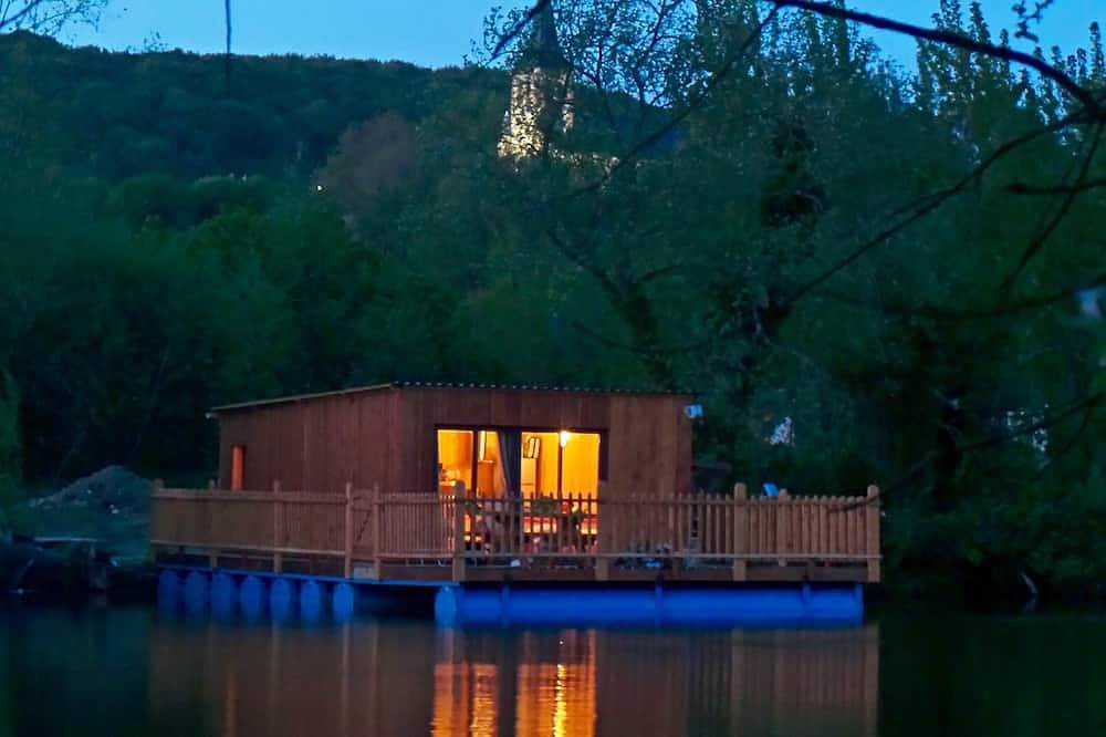 Cabane flottante les songes de steph - 2/4 pers in Colleville, Région du Havre