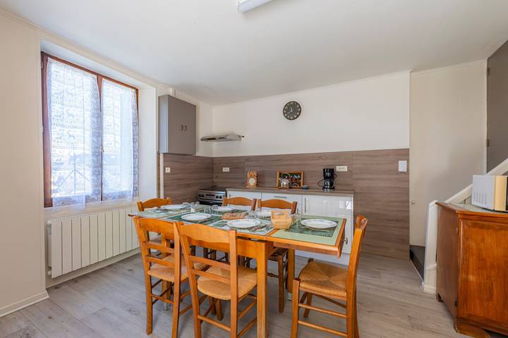 Maison de vacances pour 6 personnes, avec jacuzzi et jardin, animaux acceptés dans l' Isère - 3