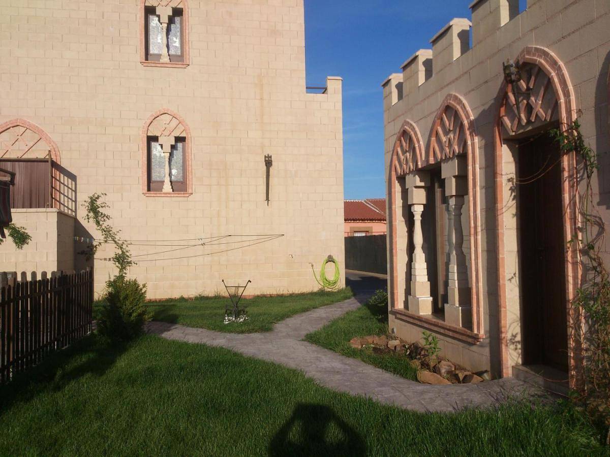 Casa Rural La Alcazaba in El Robledo, Provincia de Ciudad Real
