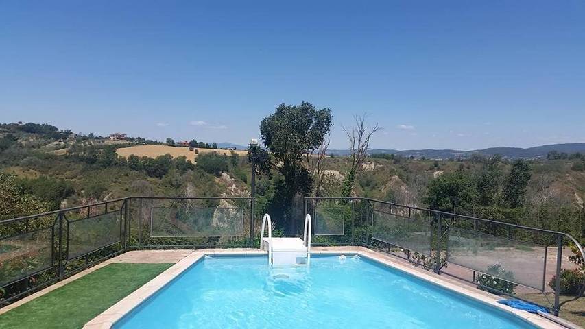 Location de vacances pour 10 personnes, avec vue ainsi que jardin et piscine à Calvi dell'Umbria - 3
