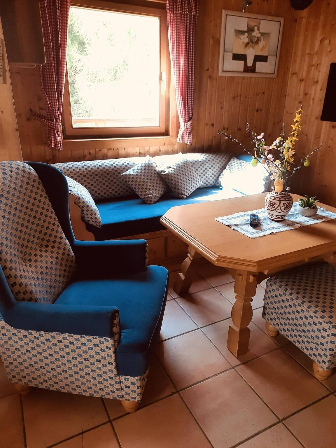 Almbach-Hütte in Reichenau (Österreich), Nockberge
